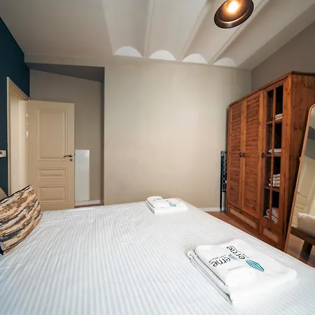 Apartamento Kuledibi Suites, Historical 2-bedroom No-7 *